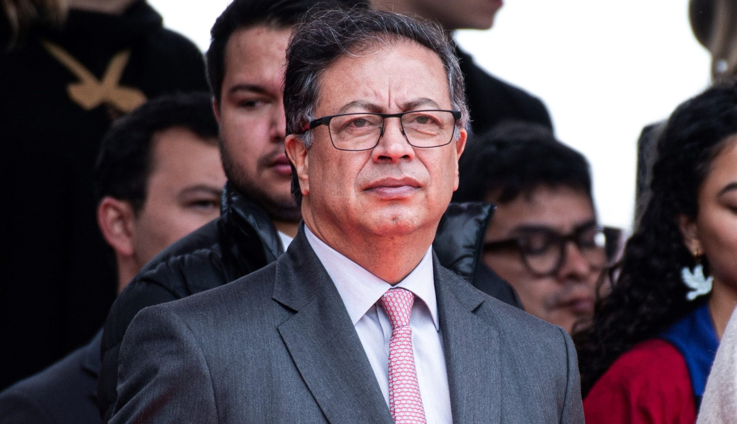 Petro podría ser víctima de criminales de extrema derecha que incendiaron Colombia para generar caos