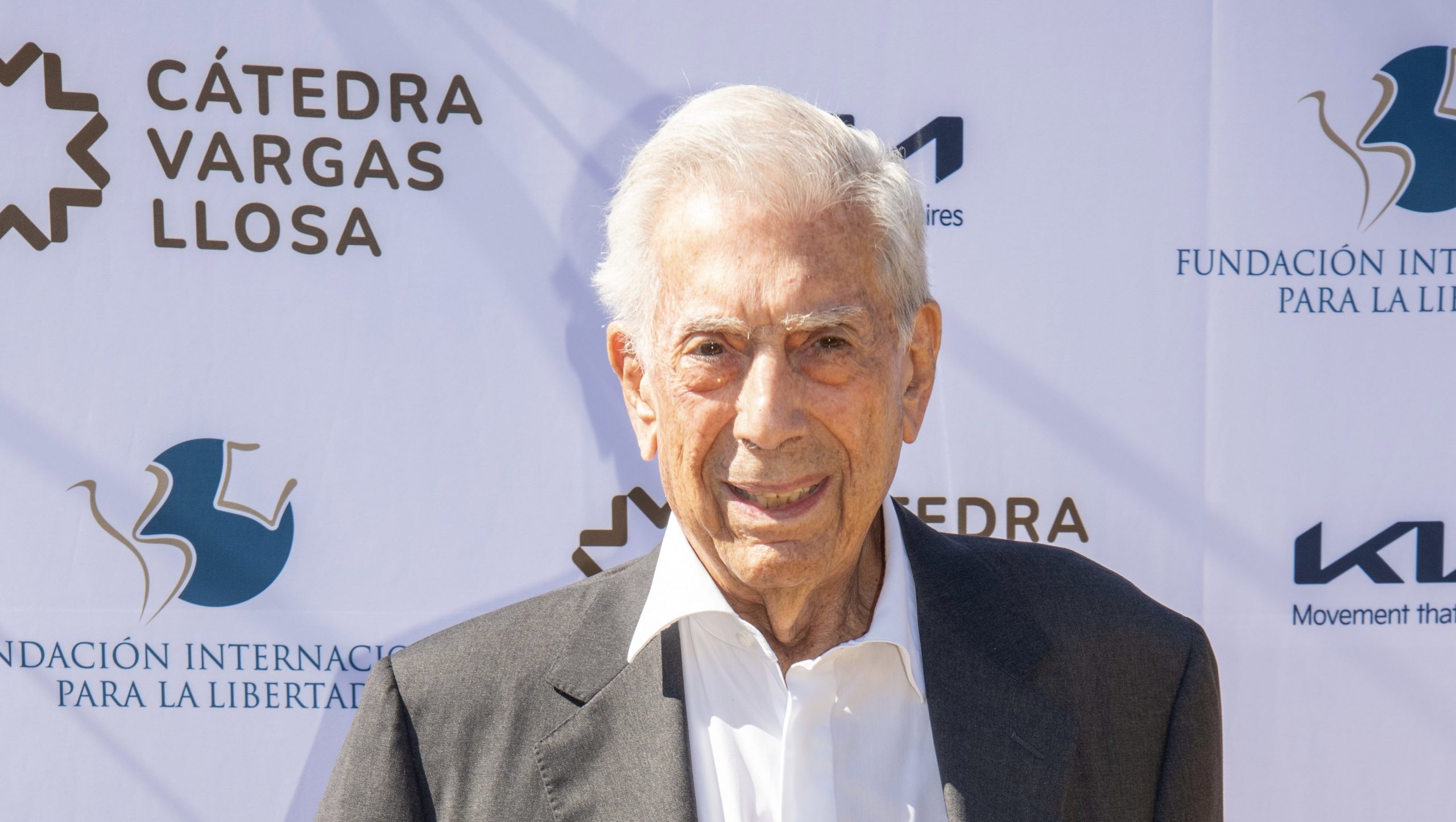 Mario Vargas Llosa: Ideología y ficción