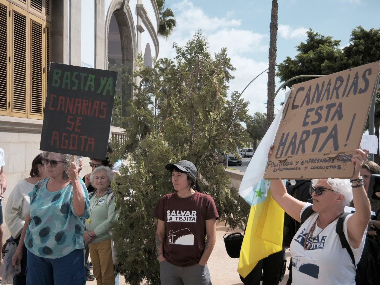 “Canarias se Agota” advierte de que irán a una huelga de hambre indefinida si no se paralizan dos macroproyectos hoteleros