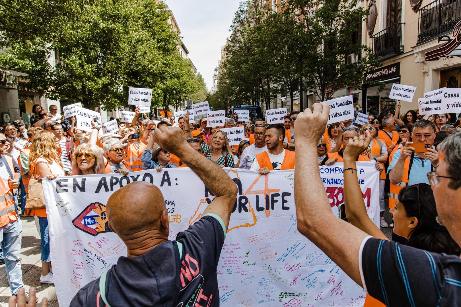La Comunidad de Madrid deja en el limbo la ayuda psicológica a los afectados por la Línea 7B del metro
