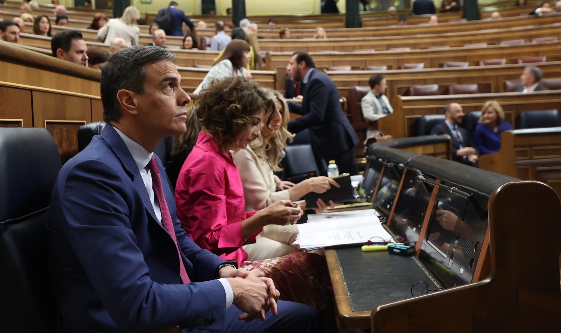 Pedro Sánchez comparece sin anunciar medidas legislativas