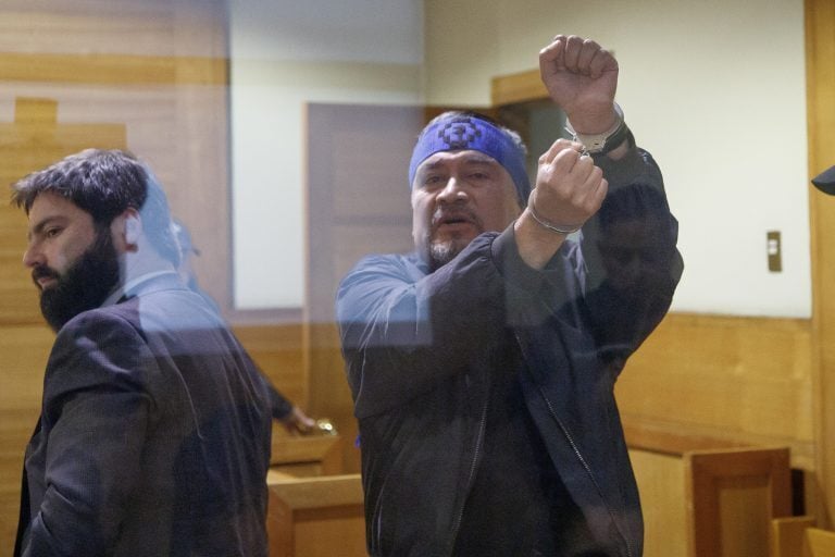 La justicia chilena declara culpable a un líder mapuche de delitos contra la seguridad del Estado