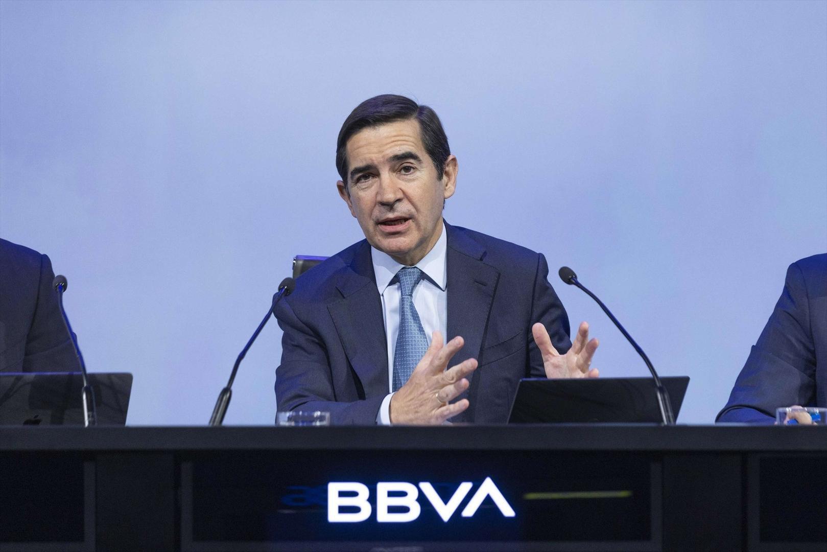 El BBVA, el Sabadell y la banca pública